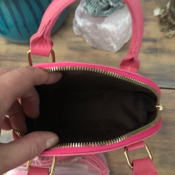 Cute Small Pink Paisley Crossbody Bag - Picture 5 of 6